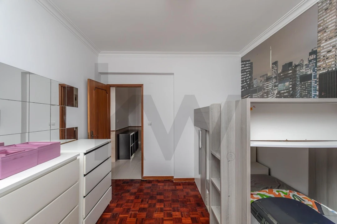 Apartamento T2 para Arrendamento em Rio de Mouro Foto 24
