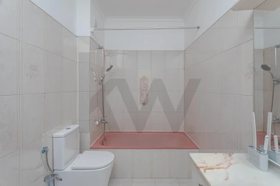 Apartamento T2 para Arrendamento em Rio de Mouro