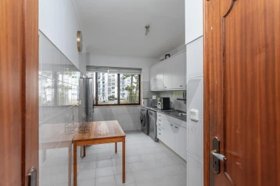 Apartamento T2 para Arrendamento em Rio de Mouro