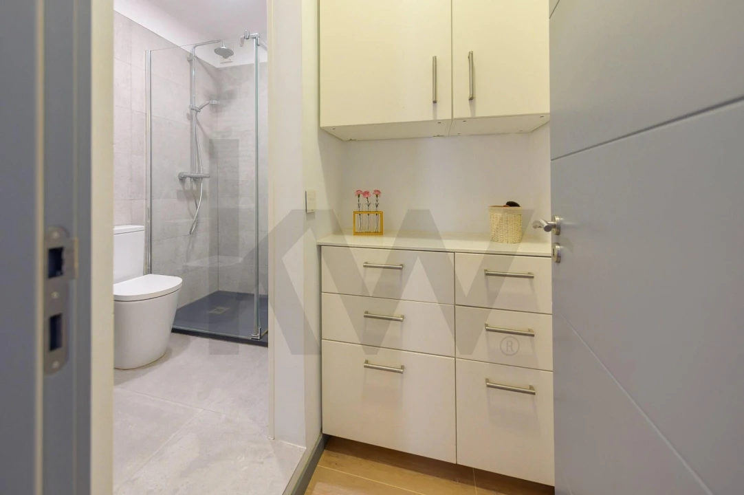 Apartamento T2 para Venda em Alvalade Foto 17