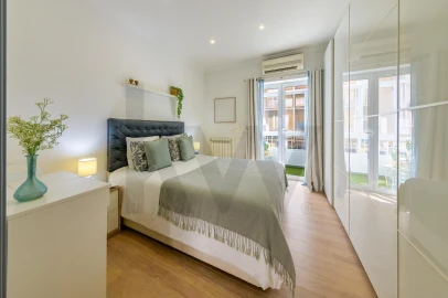 Apartamento T2 para Venda em Alvalade