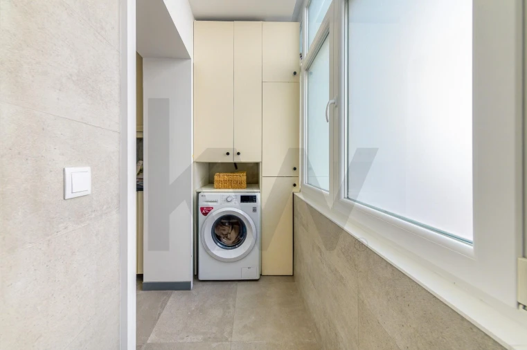 Apartamento T2 para Venda em Alvalade Foto 10