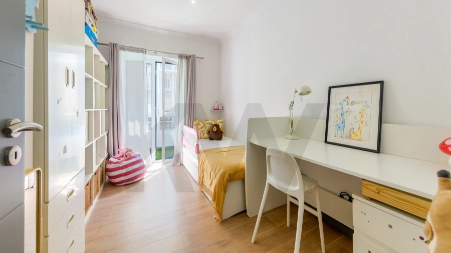 Apartamento T2 para Venda em Alvalade