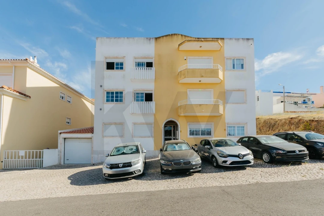 Apartamento T2 para Venda em Casal de Cambra Foto 2