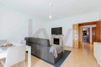 Apartamento T2 para Venda em Casal de Cambra