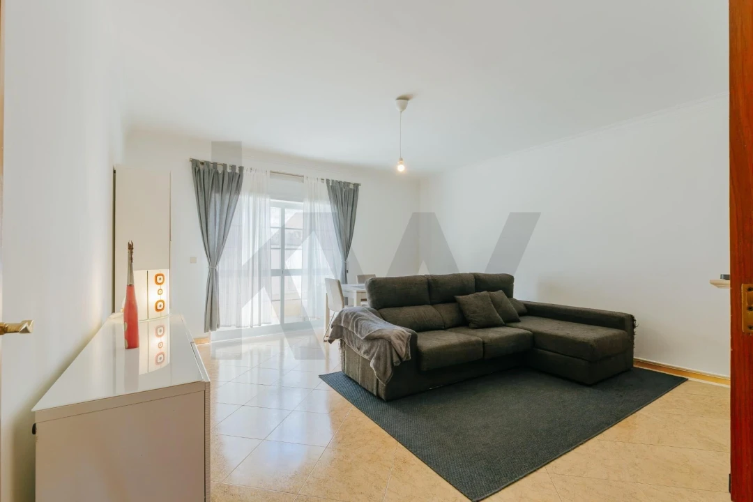 Apartamento T2 para Venda em Casal de Cambra Foto 8