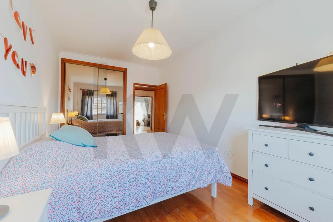 Apartamento T2 para Venda em Casal de Cambra Foto 20