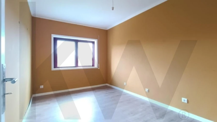 Apartamento T3 para Arrendamento em Baguim do Monte (Rio Tinto) Foto 23
