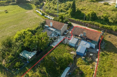 Moradia T2 para Venda em Santo Tirso, Couto (Santa Cristina e São Miguel) e Burgães