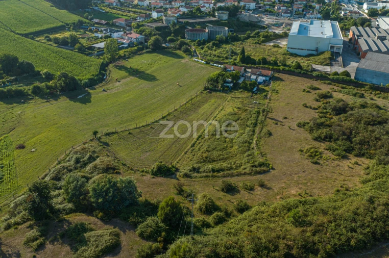 Moradia T2 para Venda em Santo Tirso, Couto (Santa Cristina e São Miguel) e Burgães Foto 9