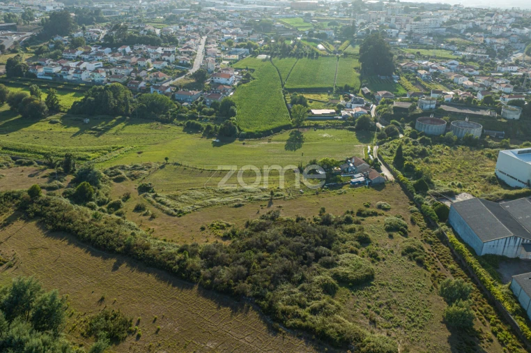 Moradia T2 para Venda em Santo Tirso, Couto (Santa Cristina e São Miguel) e Burgães Foto 11