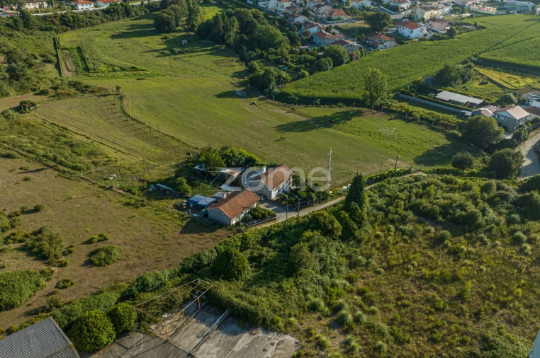 Moradia T2 para Venda em Santo Tirso, Couto (Santa Cristina e São Miguel) e Burgães Foto 2