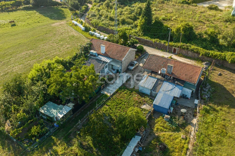 Moradia T2 para Venda em Santo Tirso, Couto (Santa Cristina e São Miguel) e Burgães Foto 8
