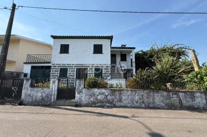 Moradia T3 para Venda em Lousado