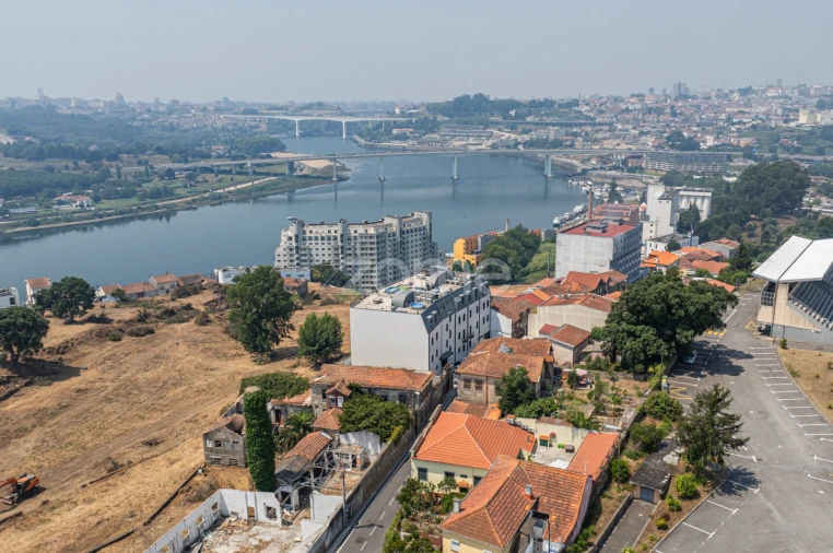Apartamento T3 para Venda em Gondomar (São Cosme), Valbom e Jovim Foto 45