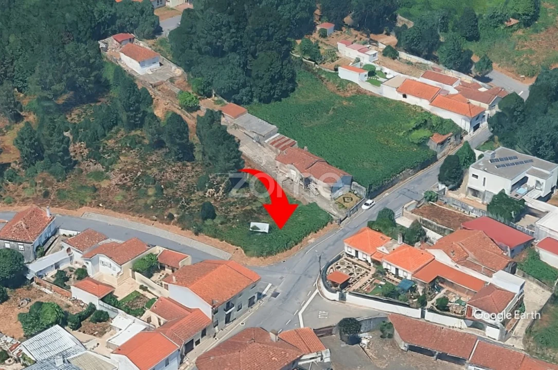 Terreno para Venda em Mozelos Foto 3