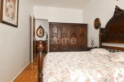 Apartamento T3 para Venda em Marvila, Ribeira Santarém, São Salvador, São Nicolau