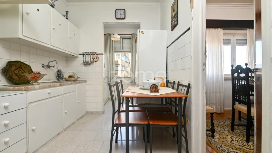 Apartamento T3 para Venda em Marvila, Ribeira Santarém, São Salvador, São Nicolau