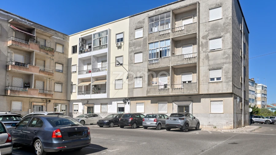 Apartamento T3 para Venda em Marvila, Ribeira Santarém, São Salvador, São Nicolau