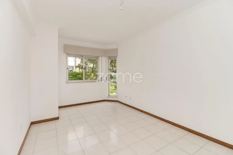 Apartamento T2 para Venda em Queluz e Belas Foto 13