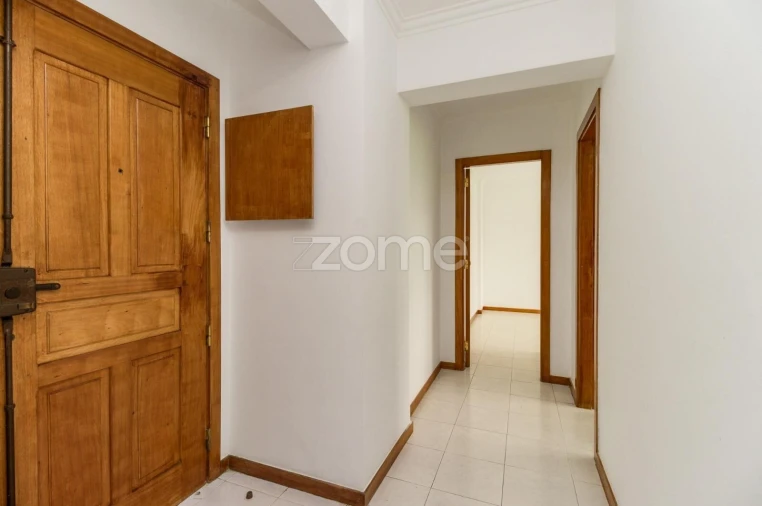 Apartamento T2 para Venda em Queluz e Belas Foto 15