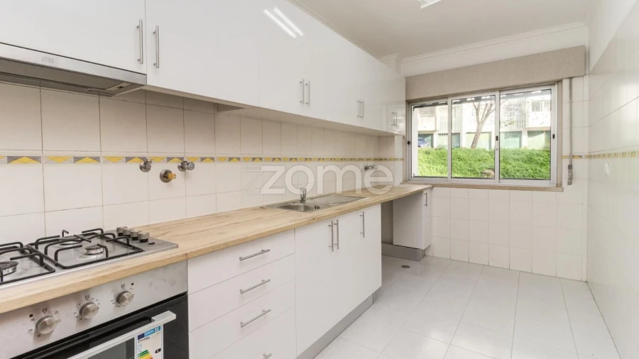 Apartamento T2 para Venda em Queluz e Belas