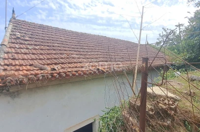 Moradia T4 para Venda em Almalagues