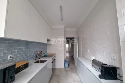 Apartamento T2 para Venda em Cacém e São Marcos