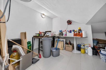 Negócio para Venda em Albufeira e Olhos de Água