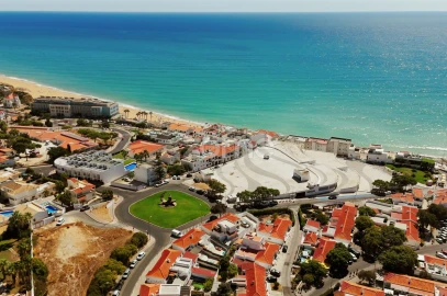 Negócio para Venda em Albufeira e Olhos de Água
