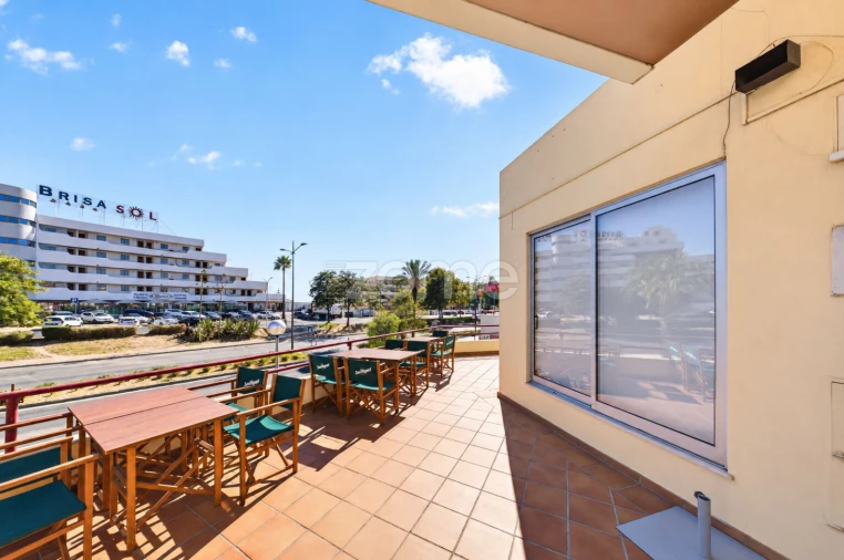 Negócio para Venda em Albufeira e Olhos de Água Foto 3