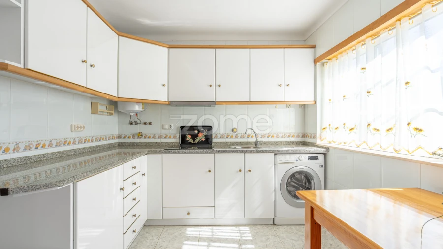Apartamento T1 para Venda em Darque