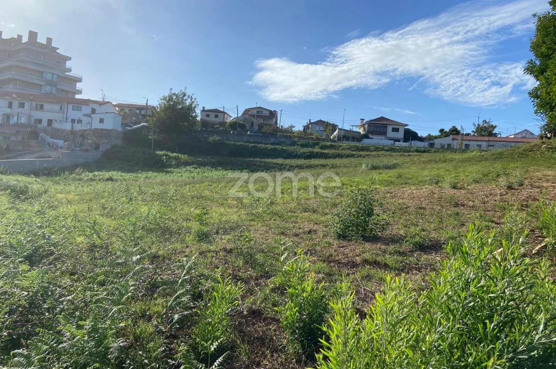 Terreno para Venda em O. Azeméis, Riba-Ul, Ul, Macinhata Seixa, Madail Foto 4