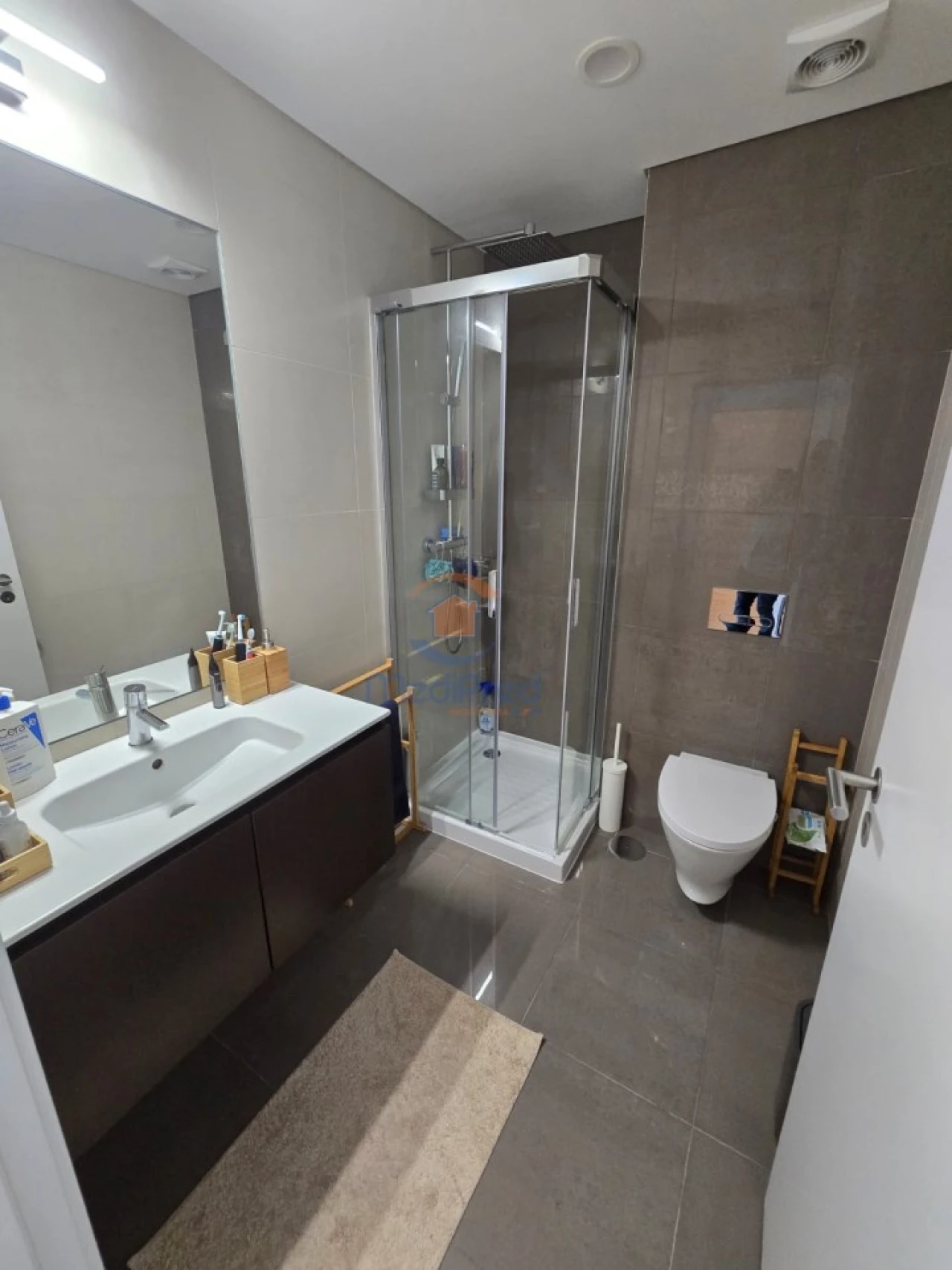 Apartamento T2 para Venda em Pontinha e Famões Foto 14