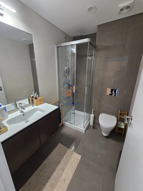 Apartamento T2 para Venda em Pontinha e Famões