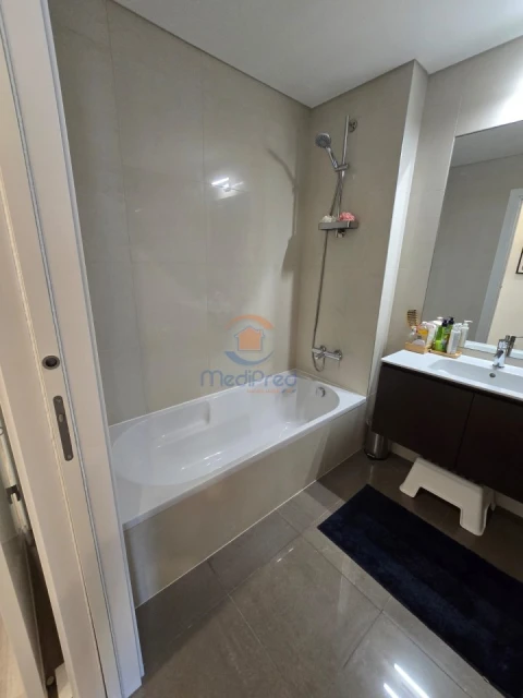 Apartamento T2 para Venda em Pontinha e Famões