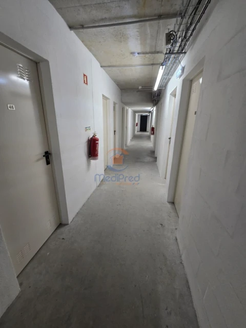 Apartamento T2 para Venda em Pontinha e Famões