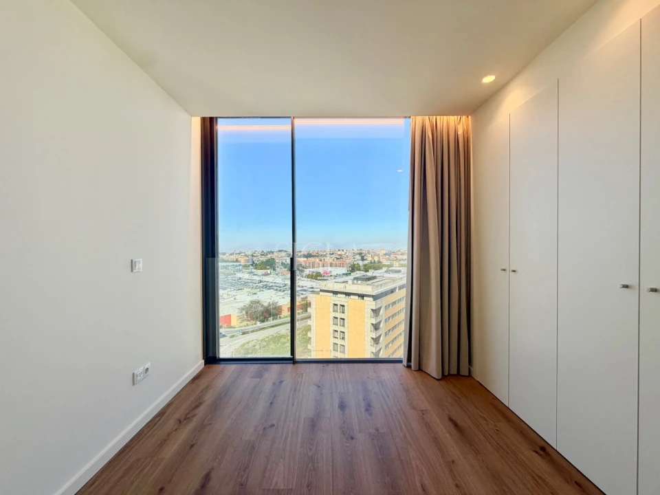 Apartamento T2 para Venda em Mafamude e Vilar do Paraíso Foto 10