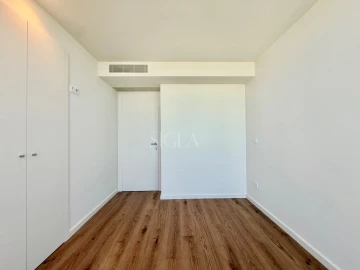 Apartamento T2 para Venda em Mafamude e Vilar do Paraíso