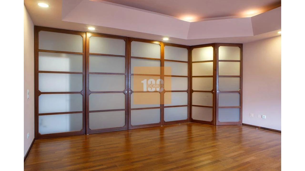 Apartamento T3 para Arrendamento em Cedofeita, Santo Ildefonso, Sé, Miragaia, São Nicolau e Vitória Foto 6