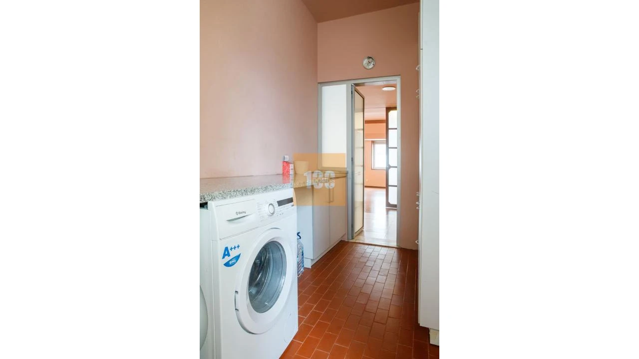 Apartamento T3 para Arrendamento em Cedofeita, Santo Ildefonso, Sé, Miragaia, São Nicolau e Vitória Foto 11