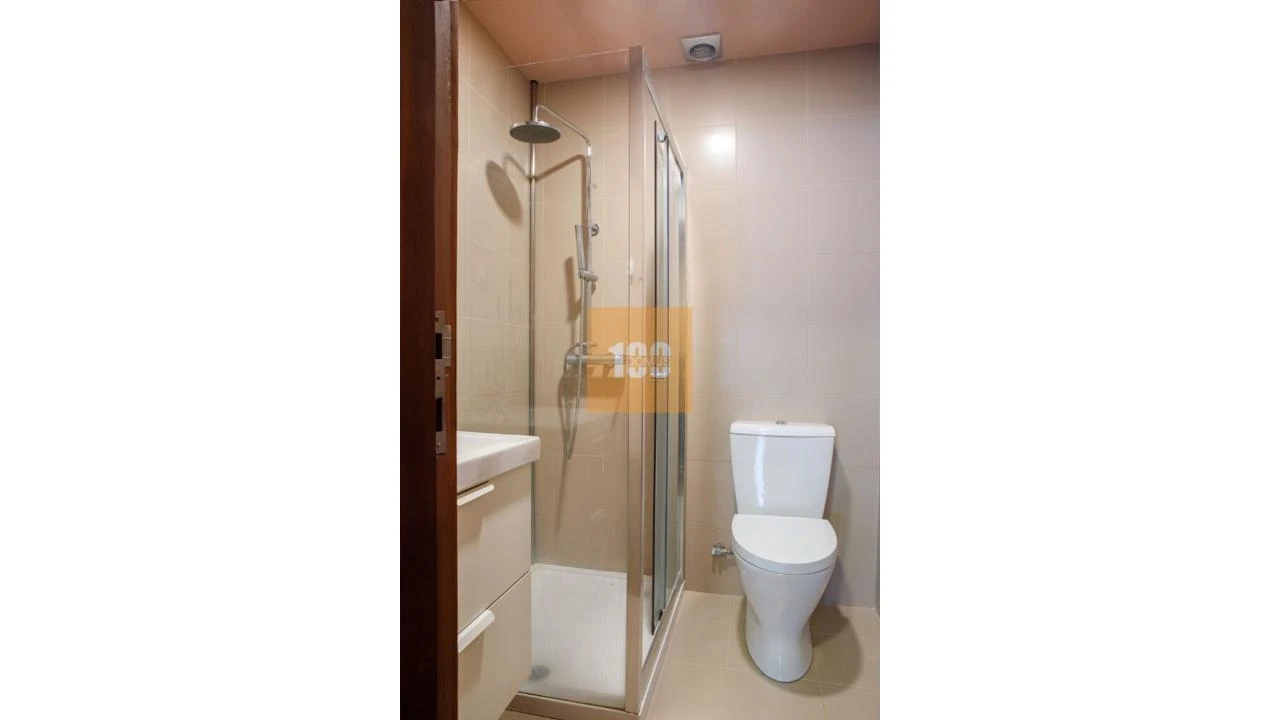 Apartamento T3 para Arrendamento em Cedofeita, Santo Ildefonso, Sé, Miragaia, São Nicolau e Vitória Foto 14