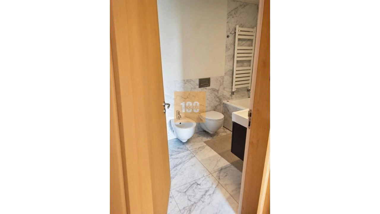 Apartamento T2 para Venda em Lordelo do Ouro e Massarelos Foto 8