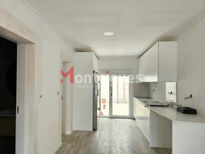 Apartamento T1 para Venda em Alto do Seixalinho, Santo André e Verderena Foto 4
