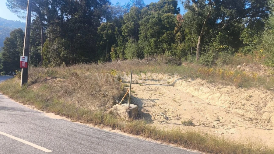 Terreno para Venda em Vila Boa do Bispo