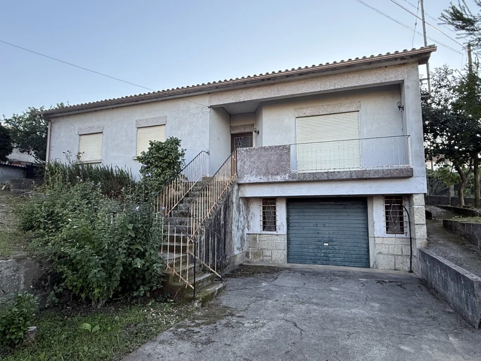 Moradia T5 para Venda em Valença, Cristelo Covo e Arão Foto 1