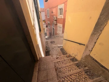 Apartamento T1 para Venda em Santa Maria Maior