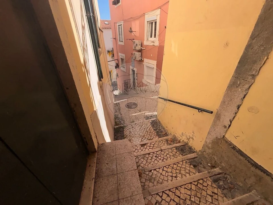 Apartamento T1 para Venda em Santa Maria Maior Foto 21