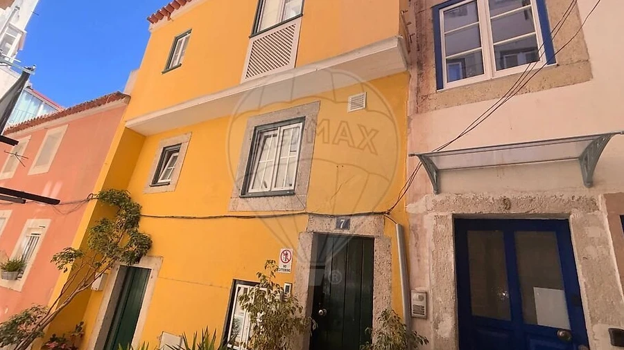 Apartamento T1 para Venda em Santa Maria Maior
