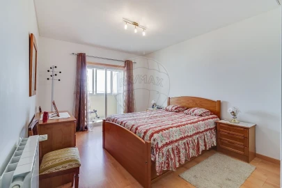 Apartamento T3 para Venda em Póvoa de Santa Iria e Forte da Casa